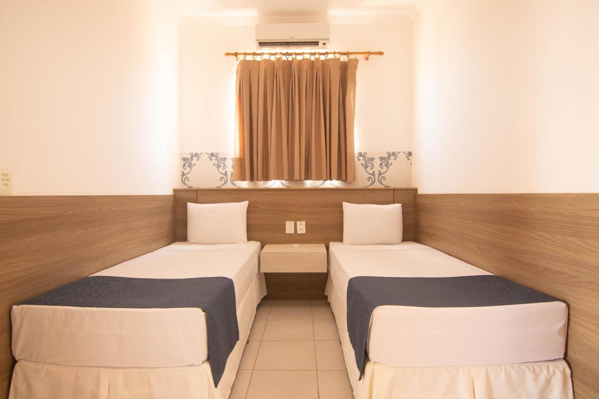 Milos Beach Hotel أكويراز الغرفة الصورة